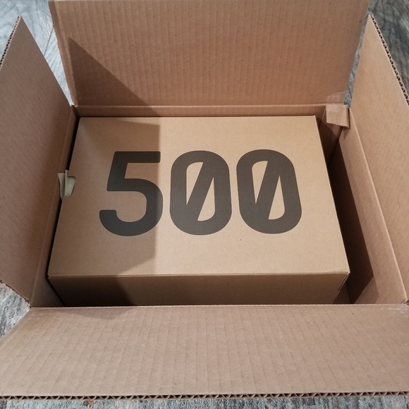 NEW YEEZY 500 BLUSH SIZE 7.5 SOLD OUT - Picture 6 of 8